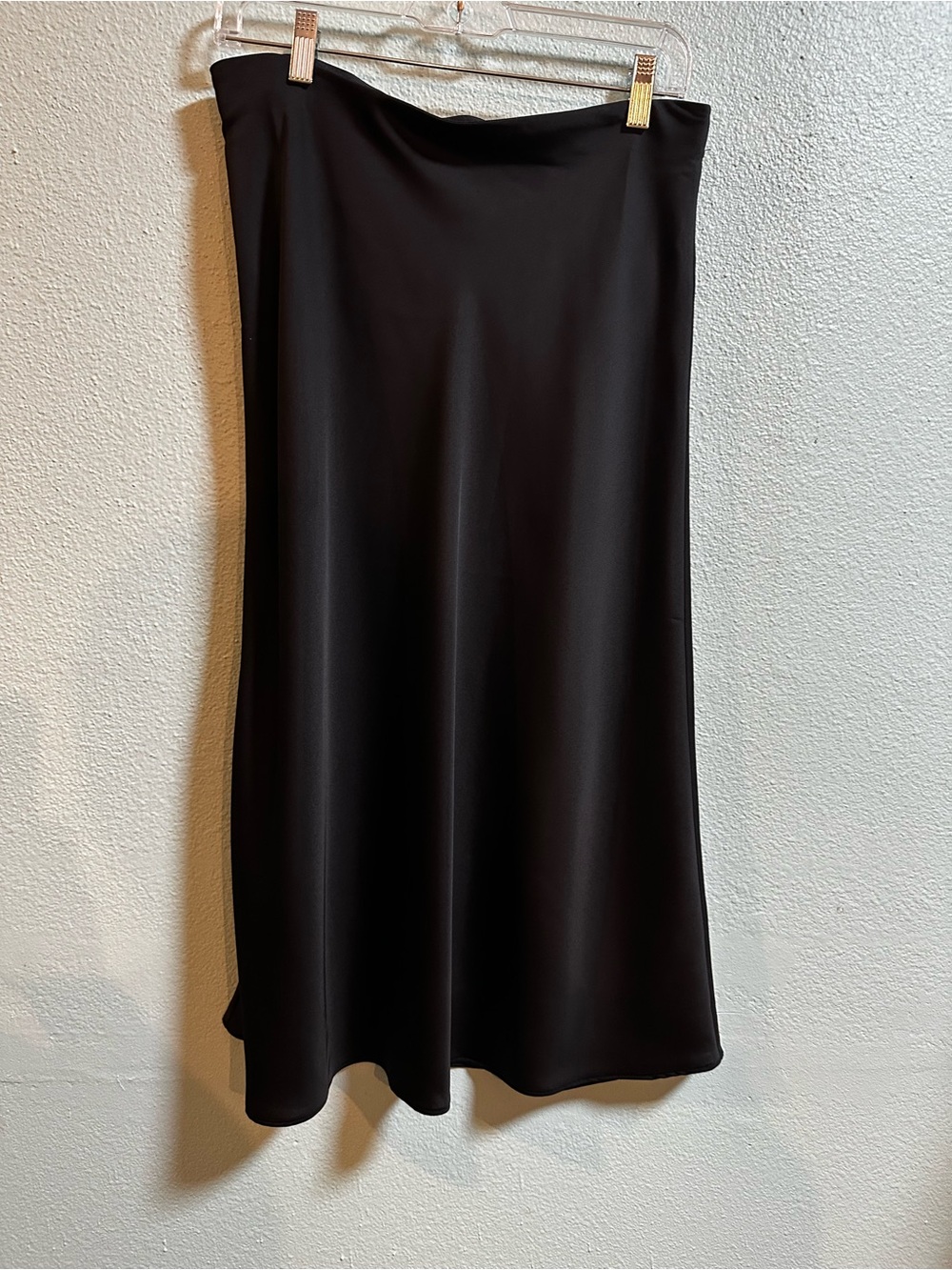 J.Crew Black Lightweight Midi Skirt Women’s Size S